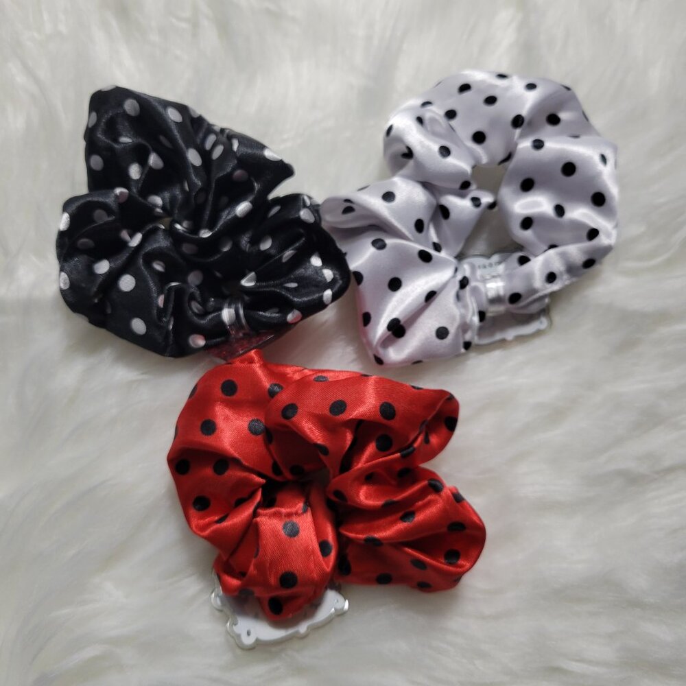 Betty Boop Scrunchie Set - Picture 2 of 6
